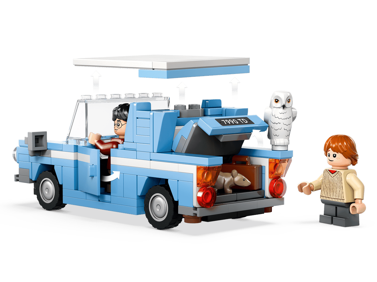 LEGO Harry Potter Flying Ford Anglia Building Set 76424