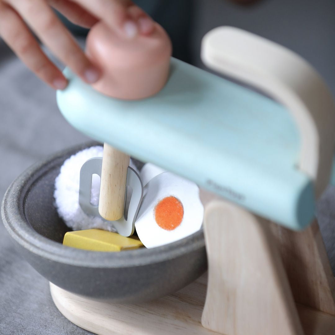 PlanToys Cake Mixer Set