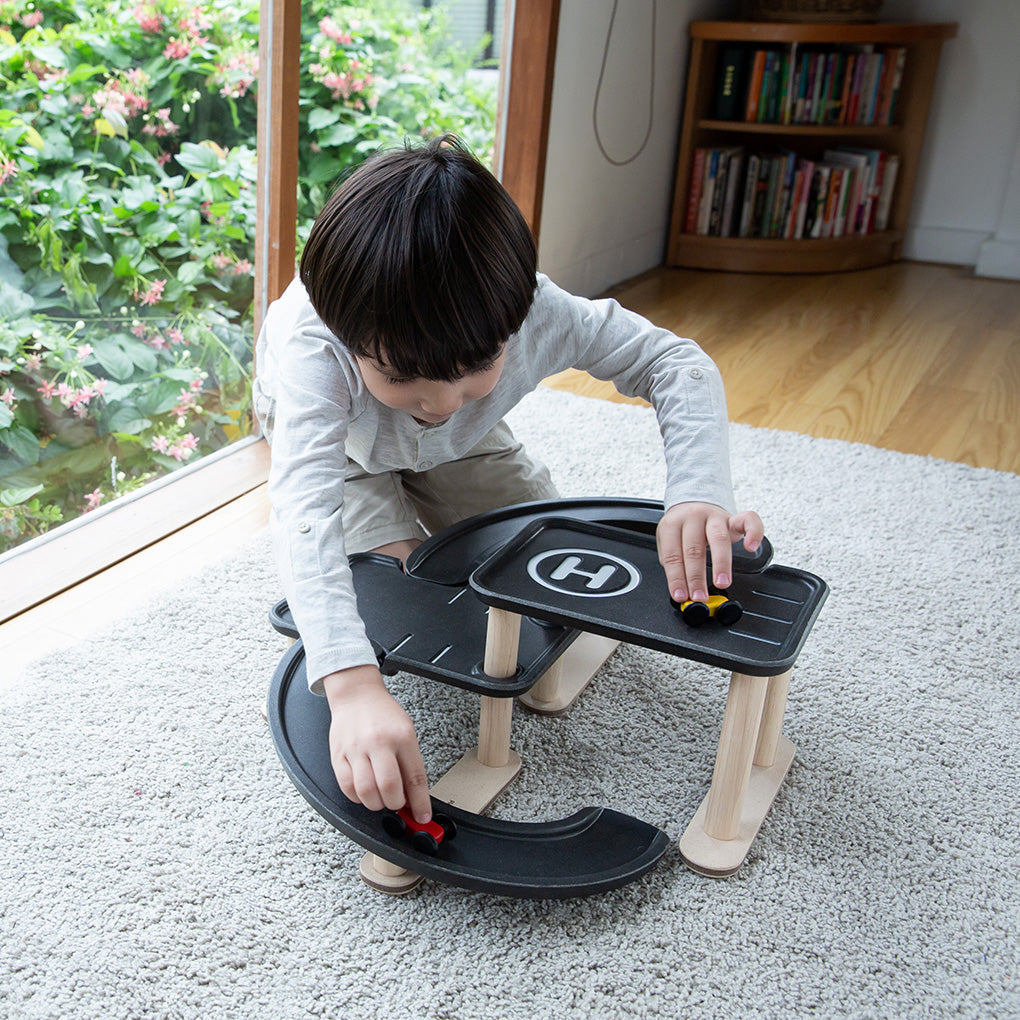 PlanToys Race 'n' Play Parking Garage