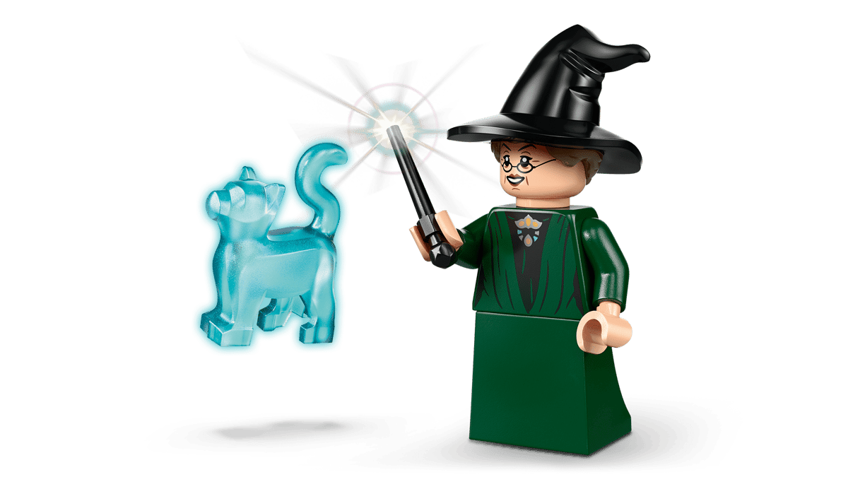 LEGO Harry Potter Hogwarts Castle: Sorting Hat Ceremony Building Set