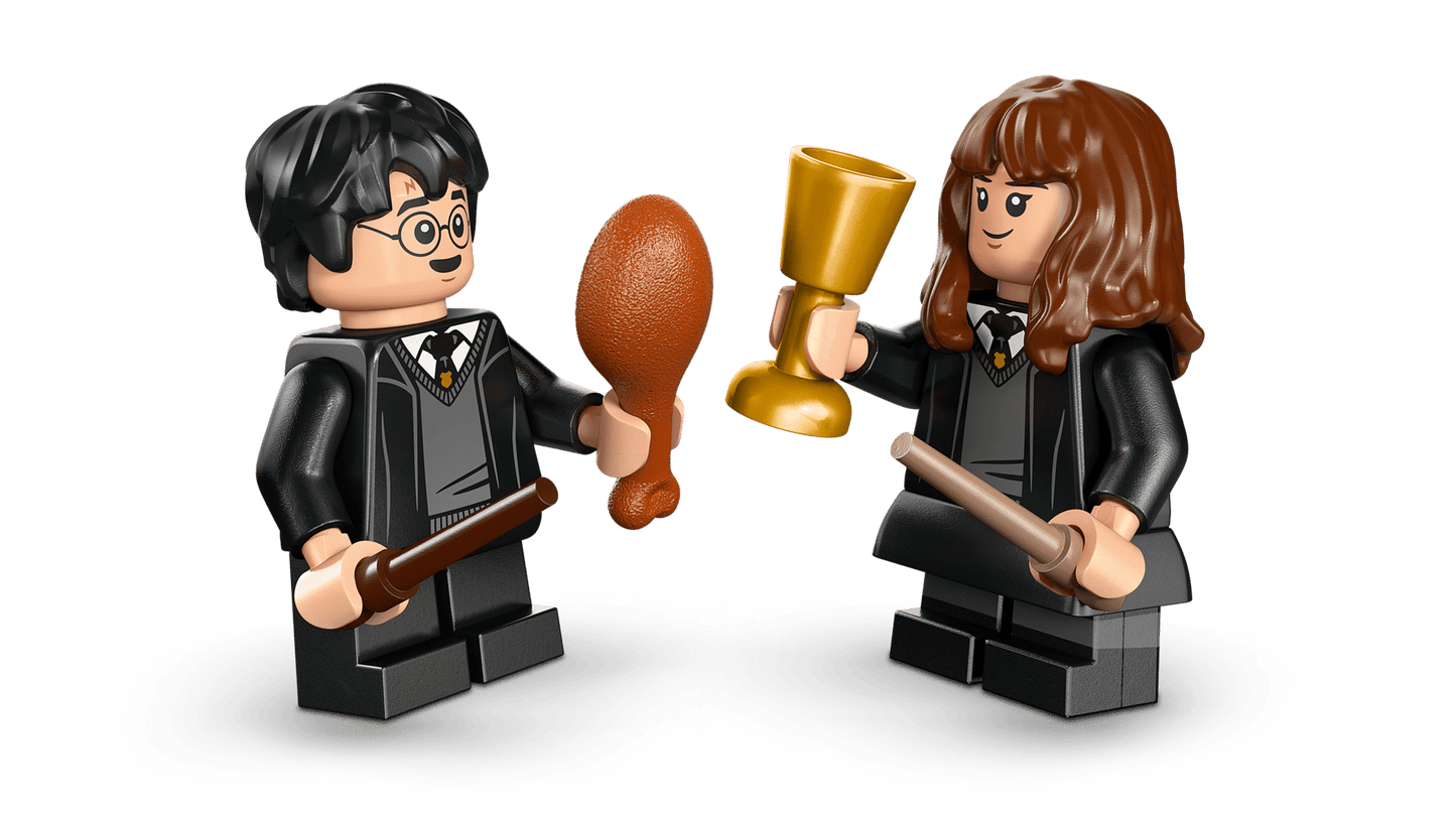 LEGO Harry Potter Hogwarts Castle: Sorting Hat Ceremony Building Set