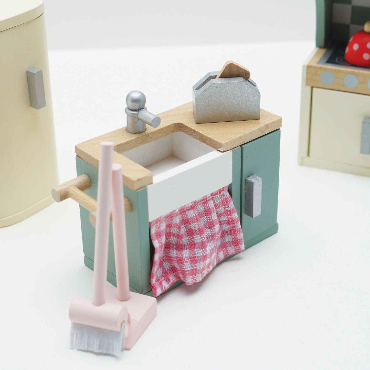 Le Toy Van Doll's House Furniture - Kitchen