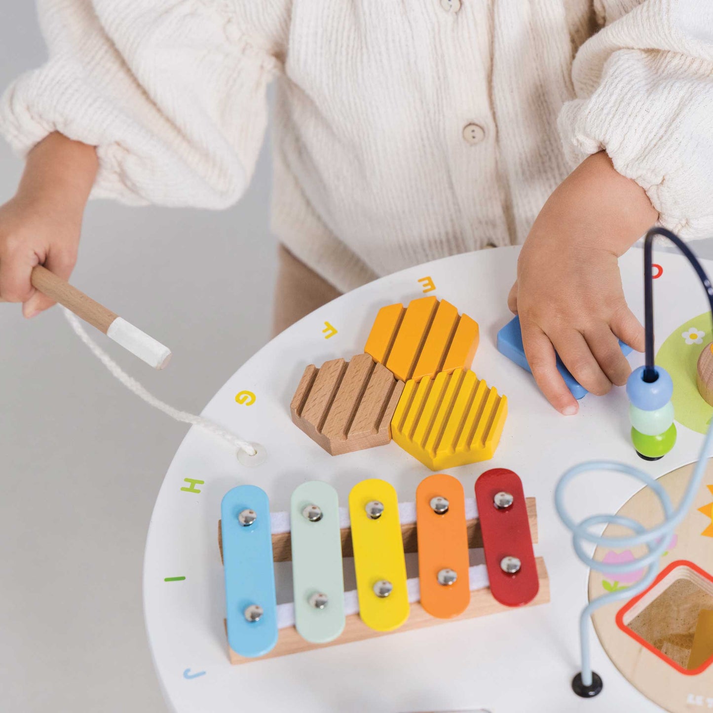 Le Toy Van Sensory Activity Table