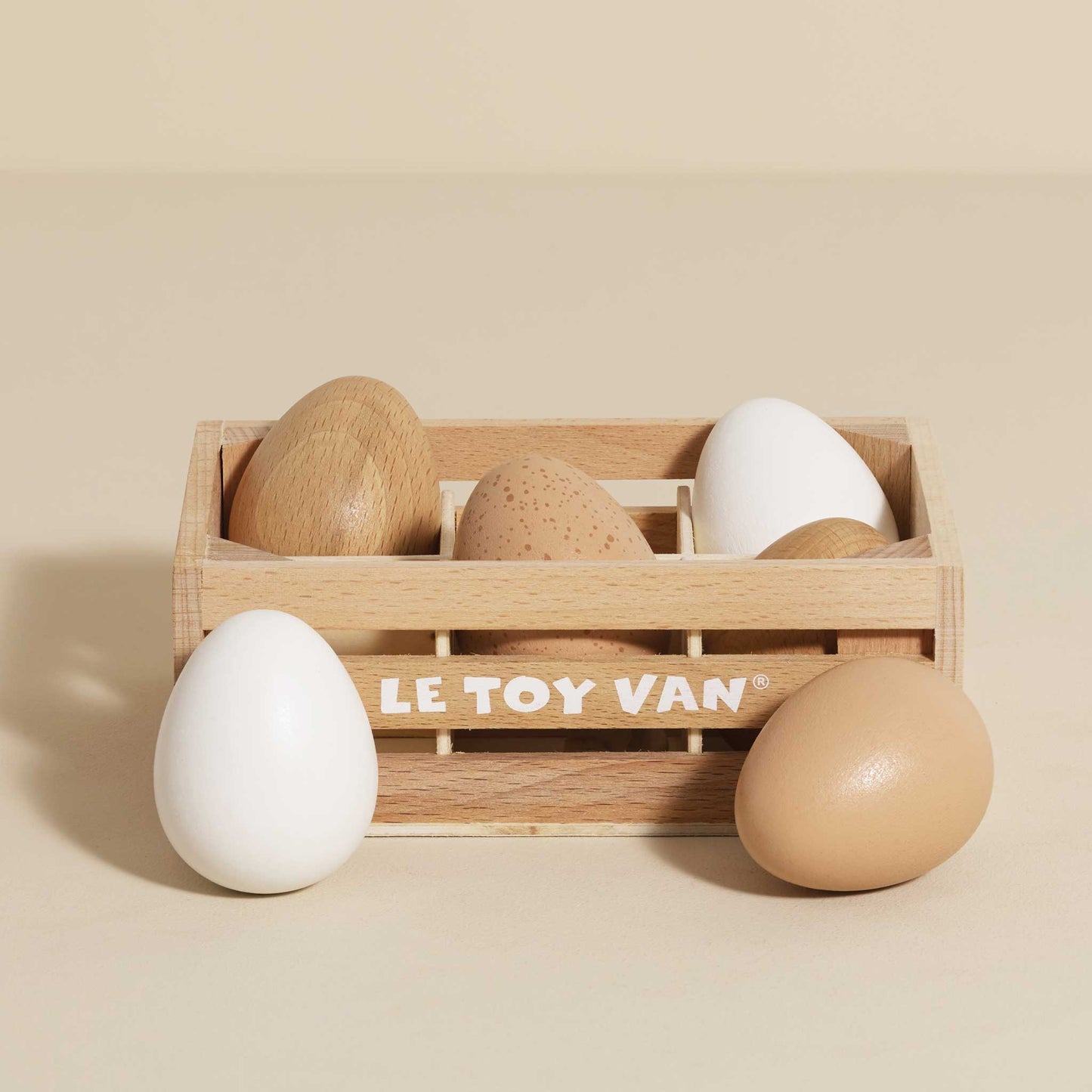 Le Toy Van Market Crate - Farm Eggs Half Dozen Crate