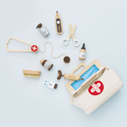 Le Toy Van Animal Vet Set