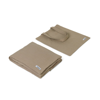 Tadazhi Chequered Dog Duvet and Matching Bag