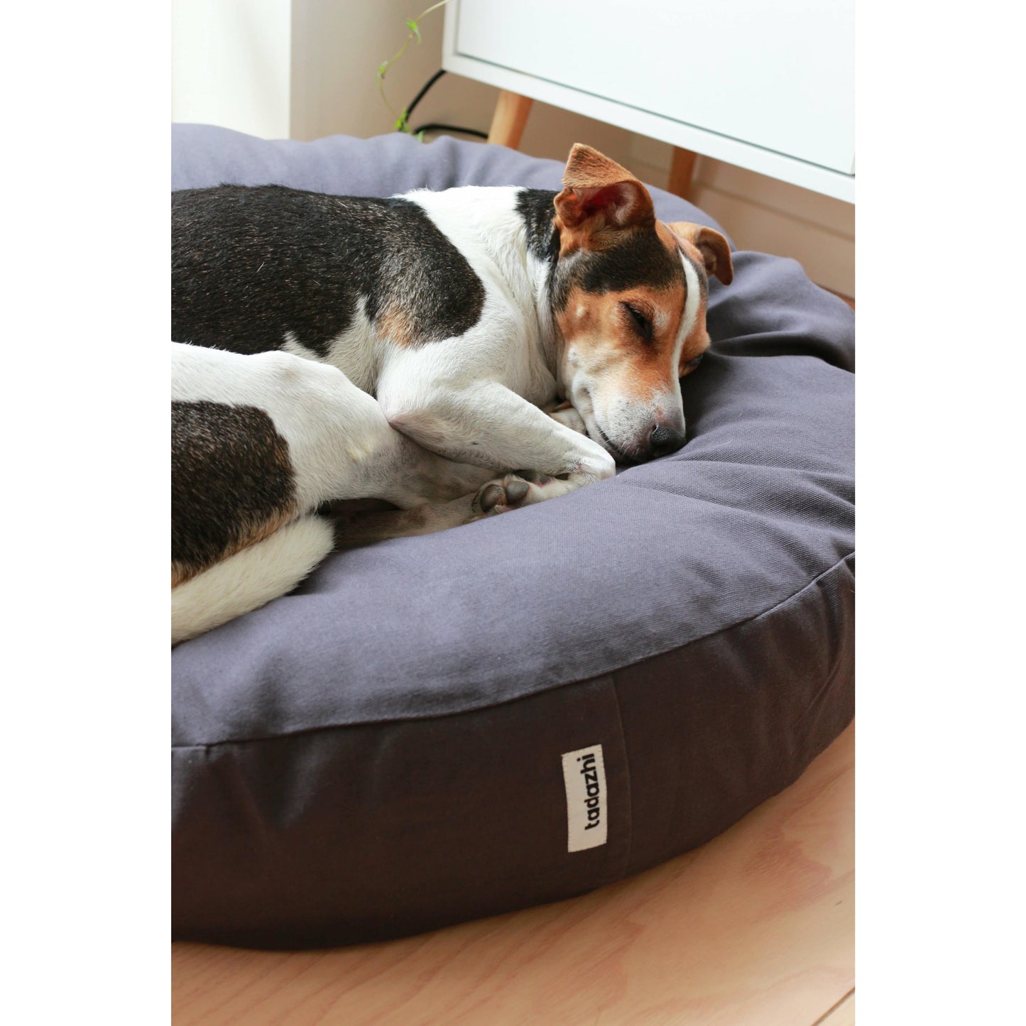 Tadazhi Poespas Dog Bed