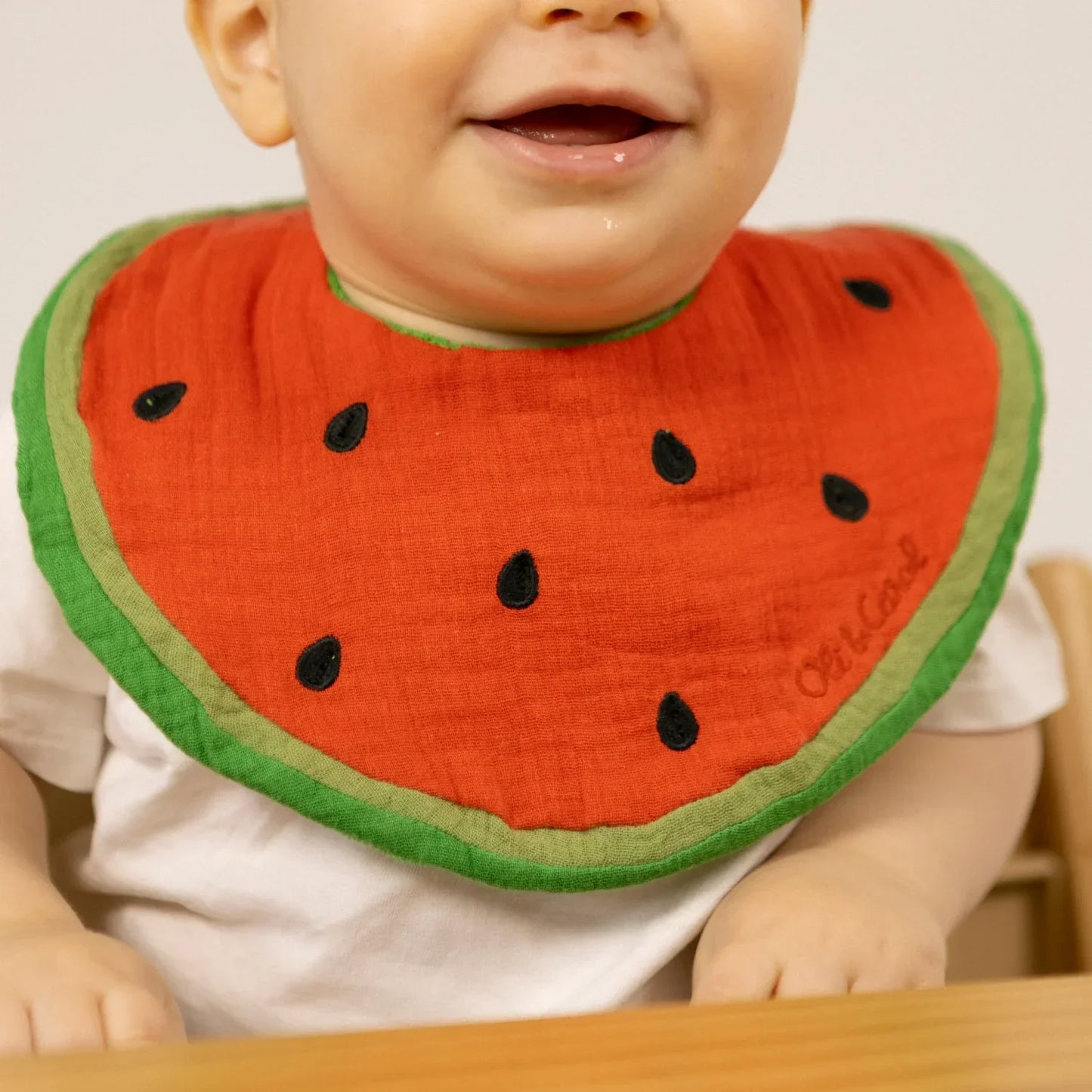 Oli&Carol Wally the Watermelon Feeding Bib