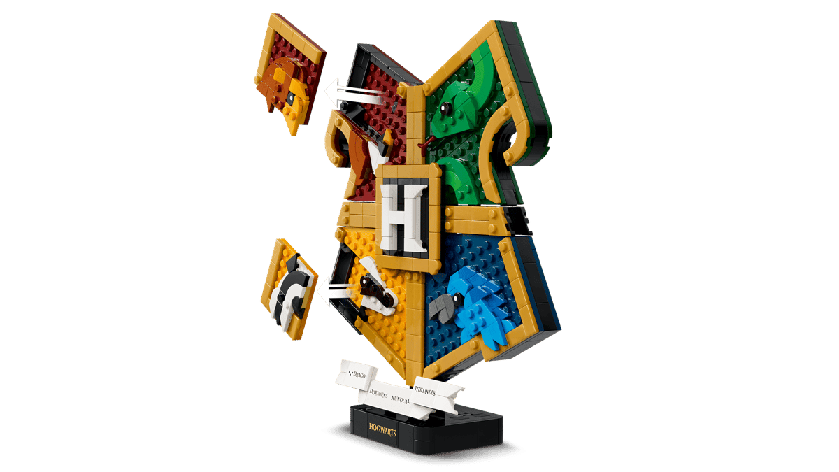 LEGO Harry Potter Hogwarts House Crest Building Set