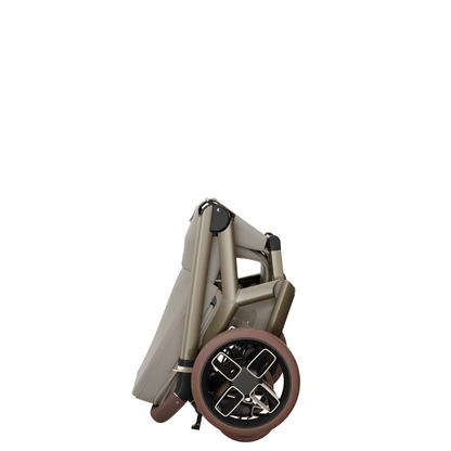 Maxi Cosi Fame (10 Piece) Ultimate Family Travel System - Sapphire Sand