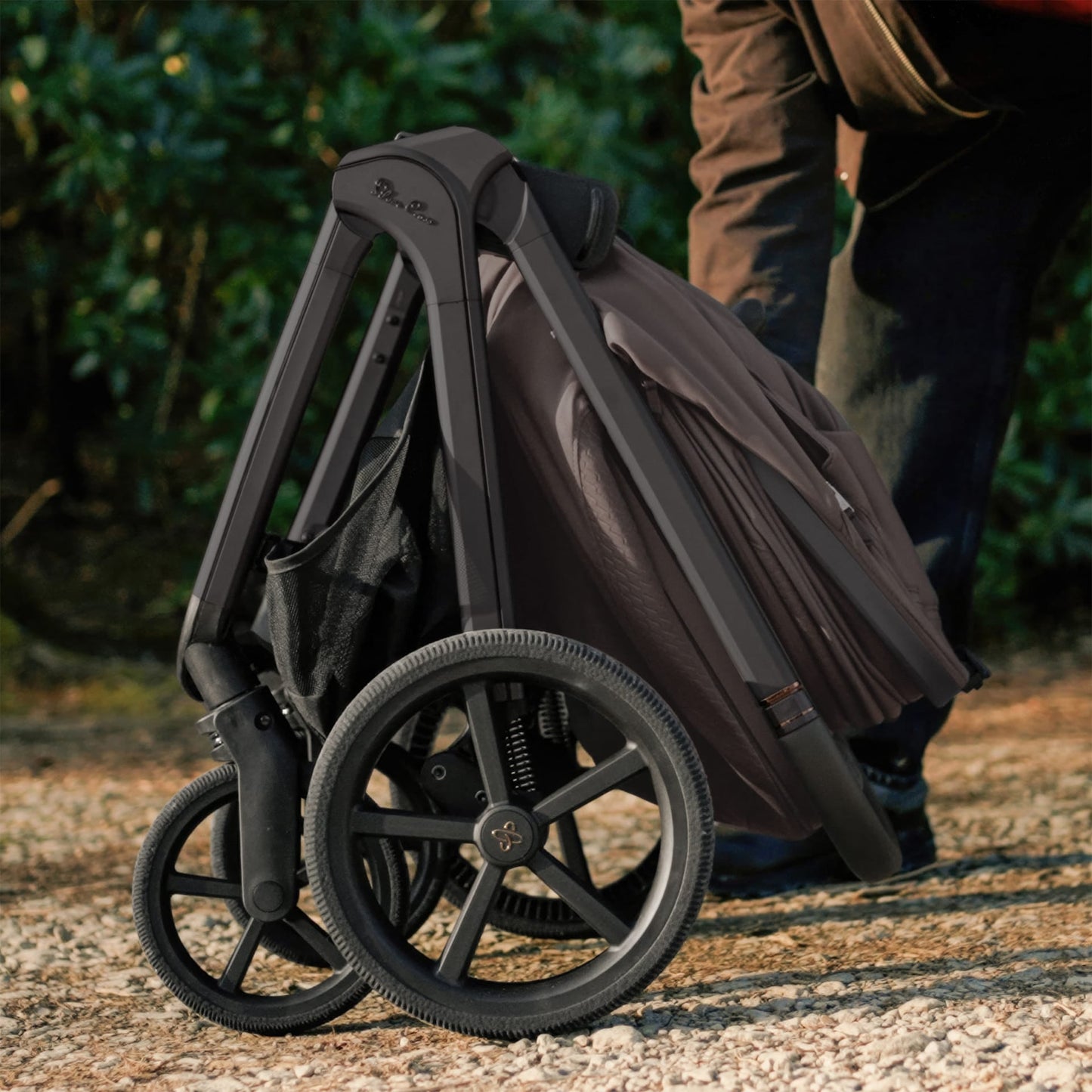 Silver Cross Cove 2 Ultimate 360 Travel System - Chocolate