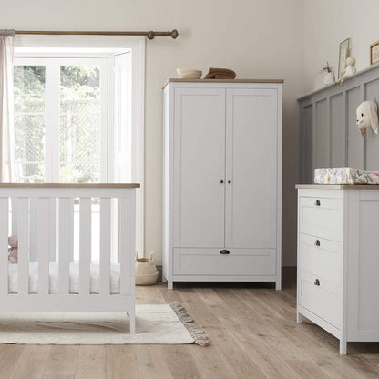 Tutti Bambini Verona 4 Piece Room Set - White/Oak
